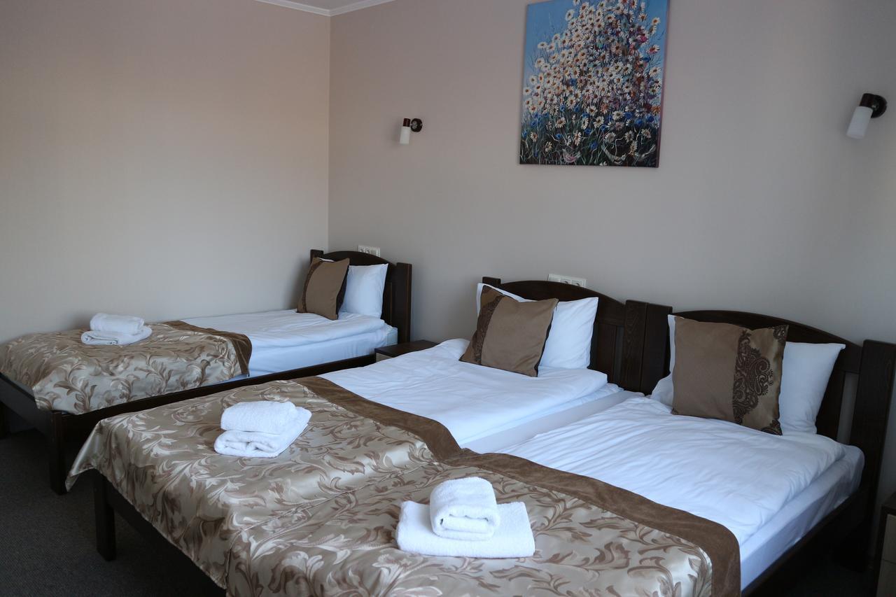 Orange Hotel Lviv Eksteriør billede